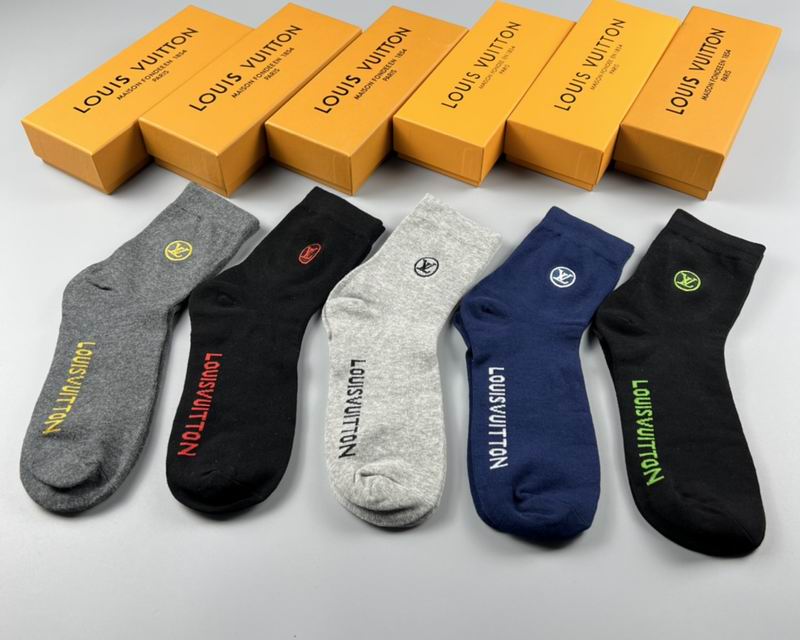 LV socks 040602